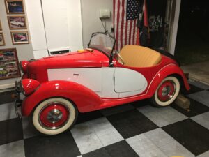 1939 Bantam Roadster – Red